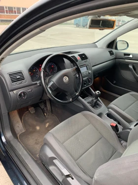 VW Golf 1.6 FSI - 3500 лв. / 1789.52 € - 24241942 6 | Car24.bg VW Golf 1.6 FSI - 3500 лв. / 1789.52 € - 24241942 6