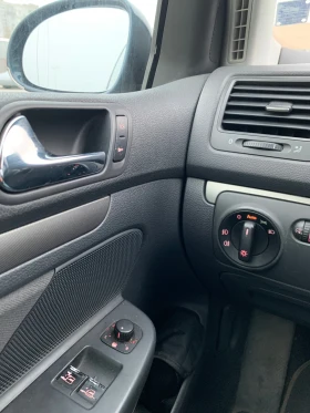 VW Golf 1.6 FSI - 3500 лв. / 1789.52 € - 24241942 8 | Car24.bg VW Golf 1.6 FSI - 3500 лв. / 1789.52 € - 24241942 8