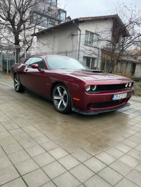Dodge Challenger 5.7 V8 Топ цена - 37337 лв. / 19090.10 € - 12162641 4 | Car24.bg Dodge Challenger 5.7 V8 Топ цена - 37337 лв. / 19090.10 € - 12162641 4