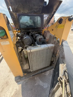 Мини челни товарачи GEHL R220 | Auto.bg — изображение 5 Мини челни товарачи GEHL R220 | Auto.bg — изображение 5