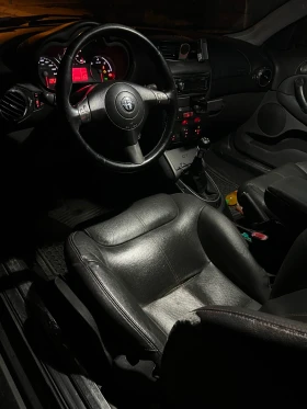 Alfa Romeo Gt - 2800 € / 5476.32 лв. - 31311223 14 | Car24.bg Alfa Romeo Gt - 2800 € / 5476.32 лв. - 31311223 14