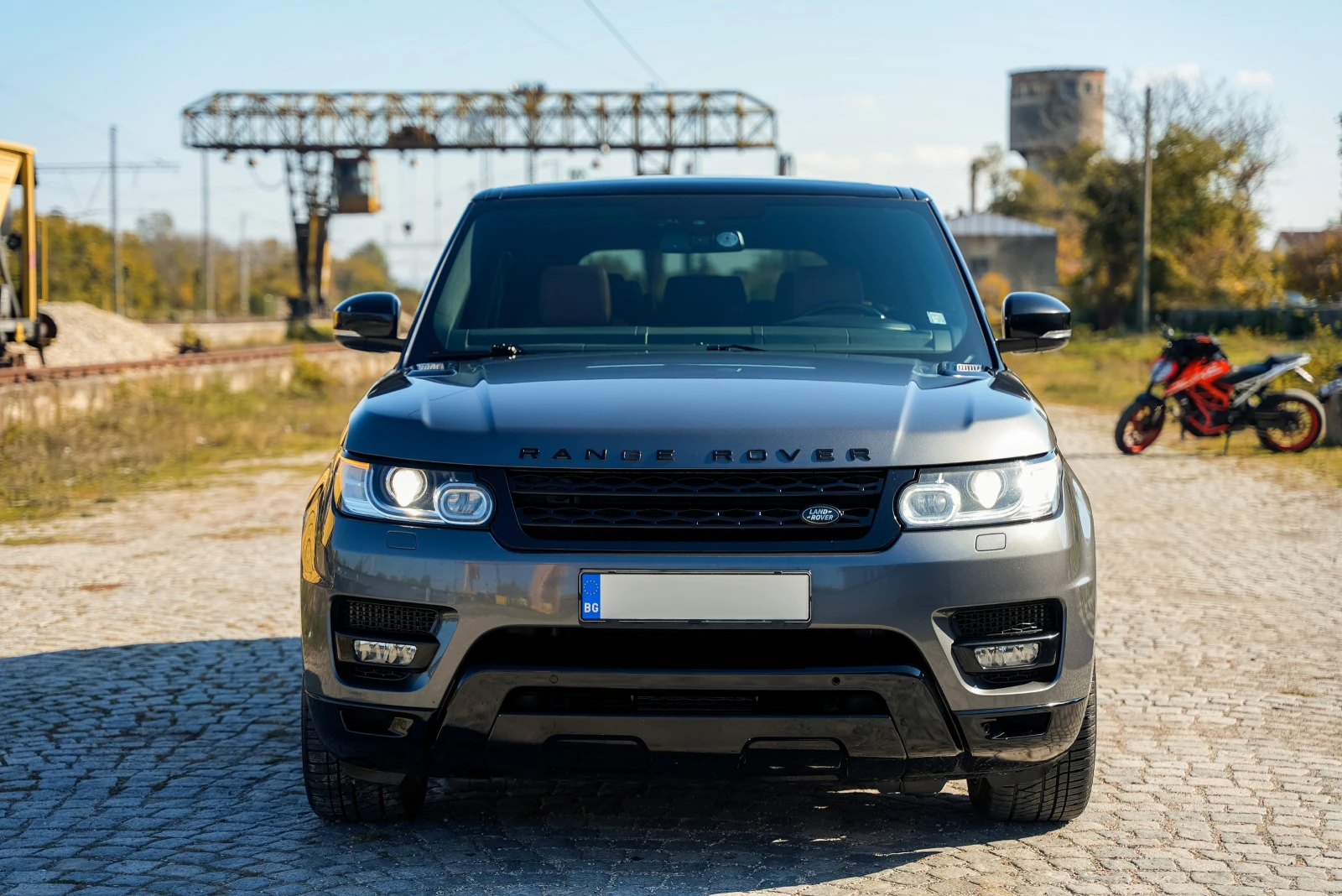 Land Rover Range Rover Sport 4.4 SDV8/7-местен/ЛИЗИНГ - изображение 2 | Auto.bg Land Rover Range Rover Sport 4.4 SDV8/7-местен/ЛИЗИНГ - изображение 2
