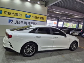 Kia K5 2.0* TRENDY* ПОДГРЕВ* КАМЕРА* КЕЙЛЕС* - 14600 € / 28555.12 лв. - 73616961 7 | Car24.bg Kia K5 2.0* TRENDY* ПОДГРЕВ* КАМЕРА* КЕЙЛЕС* - 14600 € / 28555.12 лв. - 73616961 7