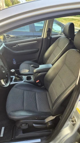 Mercedes-Benz B 180 - 4200 € / 8214.49 лв. - 23097803 8 | Car24.bg Mercedes-Benz B 180 - 4200 € / 8214.49 лв. - 23097803 8