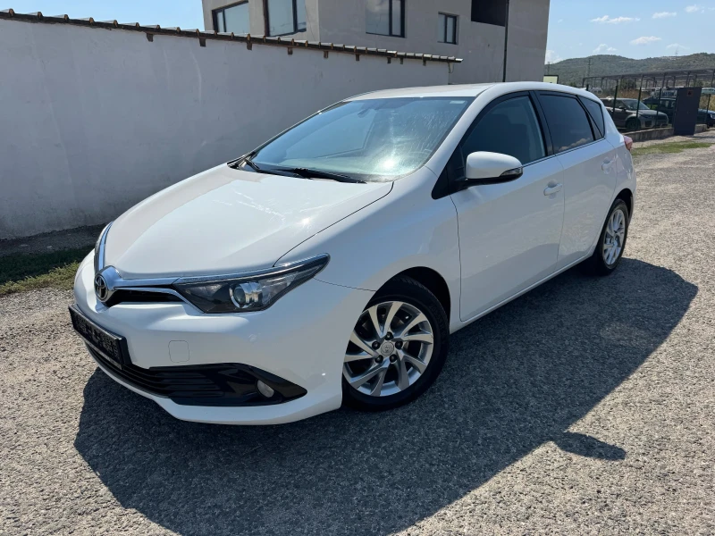 Toyota Auris 1.4 D4D * NAVI* CAMERA* KEYLESS* - 7799 € - 72457171 1 | Car24.bg Toyota Auris 1.4 D4D * NAVI* CAMERA* KEYLESS* - 7799 € - 72457171 1