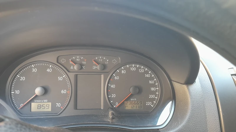 VW Polo - 2700 € / 5280.74 лв. - 24536822 1 | Car24.bg VW Polo - 2700 € / 5280.74 лв. - 24536822 1