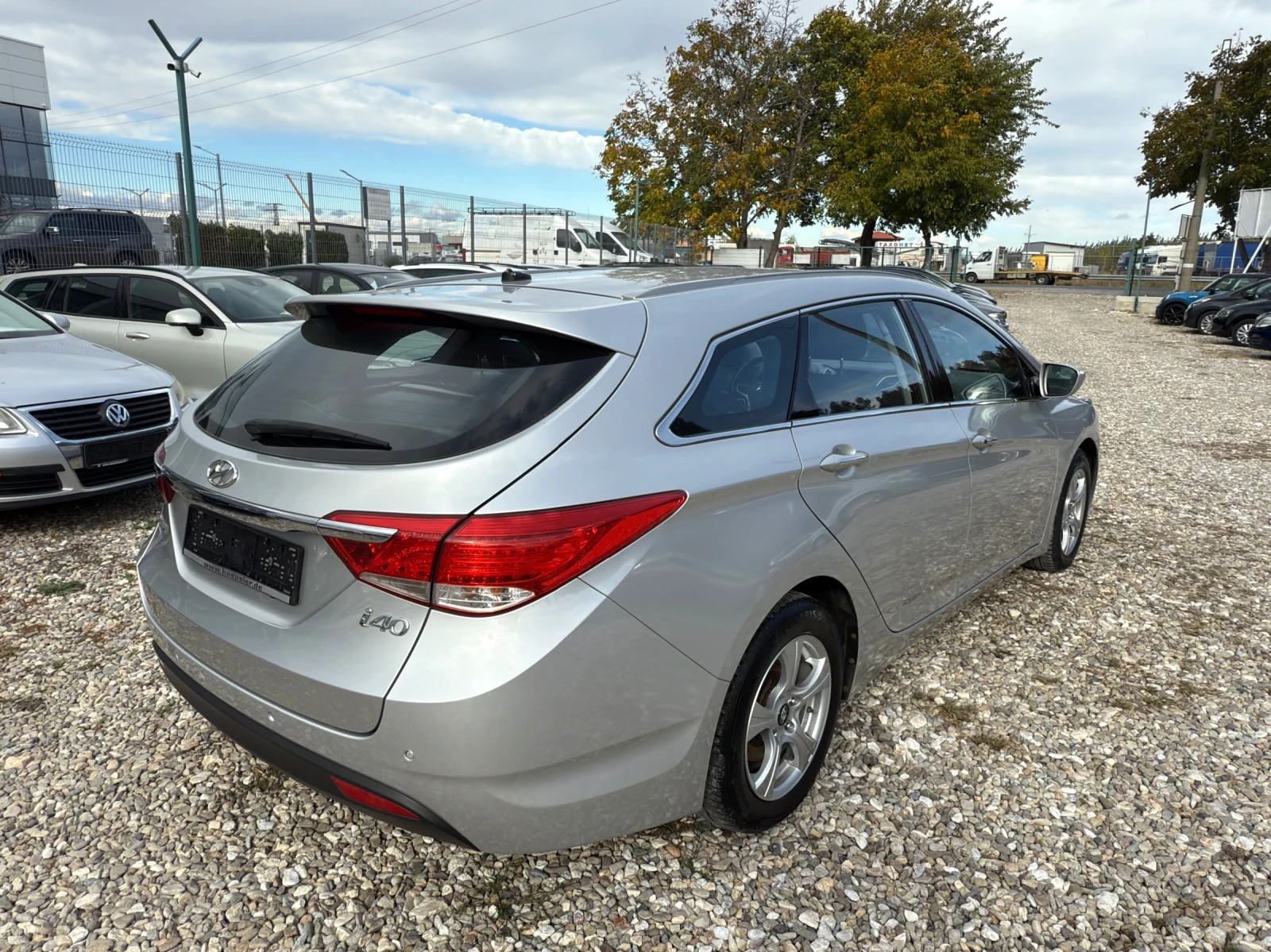 Hyundai I40 1.6 i - изображение 6 | Auto.bg Hyundai I40 1.6 i - изображение 6