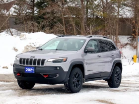Jeep Cherokee TRAILHAWK * CARFAX * АвтоКредит* (ЦЕНА ДО БГ) - 19099 € / 37354.40 лв. - 98112375 7 | Car24.bg Jeep Cherokee TRAILHAWK * CARFAX * АвтоКредит* (ЦЕНА ДО БГ) - 19099 € / 37354.40 лв. - 98112375 7