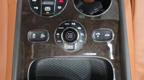 Bentley Bentayga 4.0 V8* ЛЮК* ОБДУХВАНЕ* МАСАЖ* HUD* 360* КРАЙНА ЦЕ | Auto.bg — изображение 16 Bentley Bentayga 4.0 V8* ЛЮК* ОБДУХВАНЕ* МАСАЖ* HUD* 360* КРАЙНА ЦЕ | Auto.bg — изображение 16
