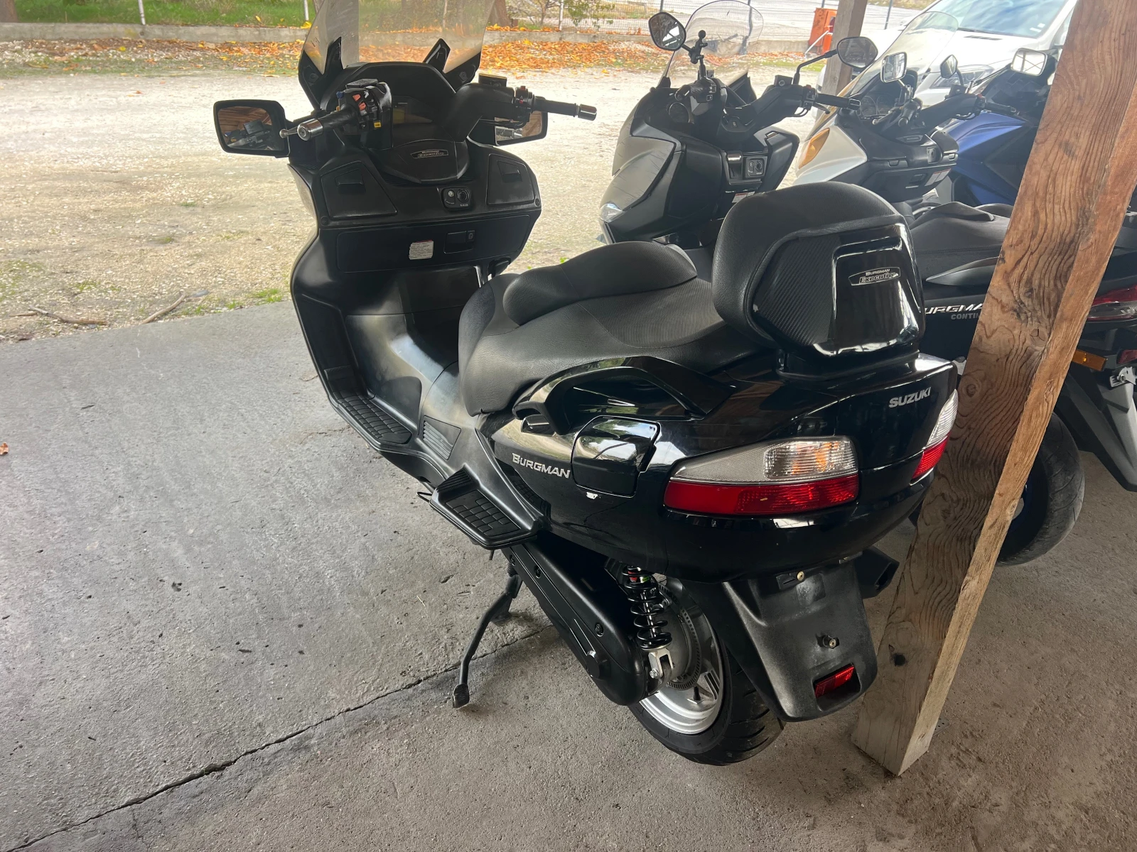 Suzuki Burgman 650i ABS. Lizing. Executive - изображение 10 | Auto.bg Suzuki Burgman 650i ABS. Lizing. Executive - изображение 10