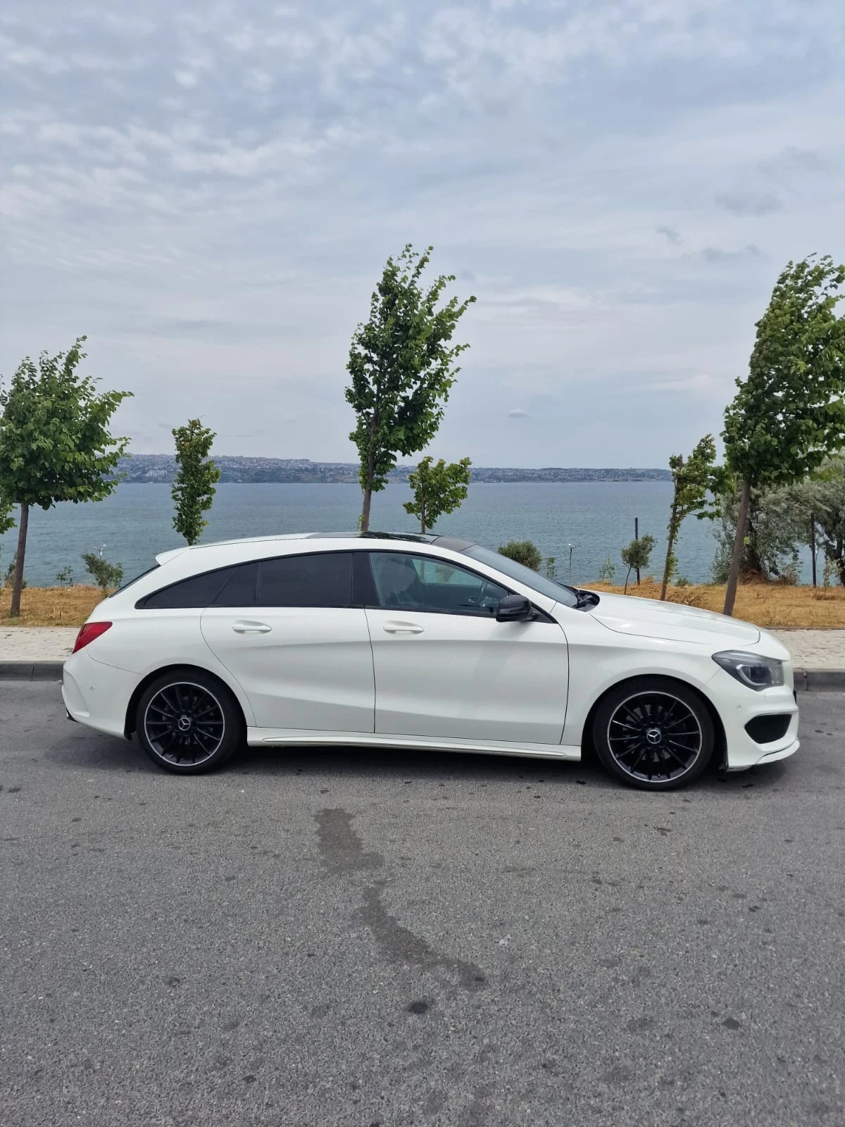 Mercedes-Benz CLA 220 AMG, 7G , панорама - изображение 3 | Auto.bg Mercedes-Benz CLA 220 AMG, 7G , панорама - изображение 3