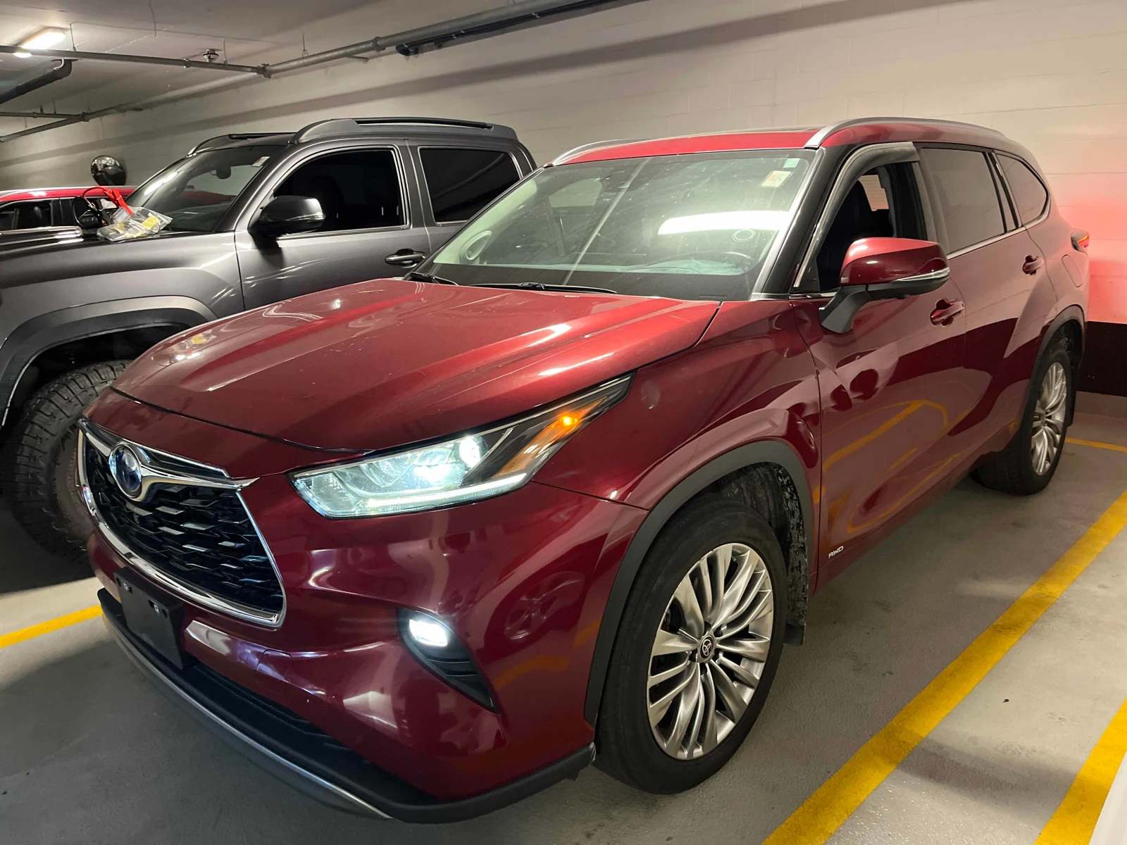 Toyota Highlander * Hybrid Limited * CARFAX * ОПЦИЯ ЗА ФИНАНСИРАНЕ | Auto.bg — изображение 1 Toyota Highlander * Hybrid Limited * CARFAX * ОПЦИЯ ЗА ФИНАНСИРАНЕ | Auto.bg — изображение 1