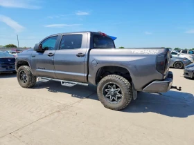 Toyota Tundra * CREWMAX* SR5* КРАЙНА* ЦЕНА* - 29700 € / 58088.15 лв. - 74210678 6 | Car24.bg Toyota Tundra * CREWMAX* SR5* КРАЙНА* ЦЕНА* - 29700 € / 58088.15 лв. - 74210678 6