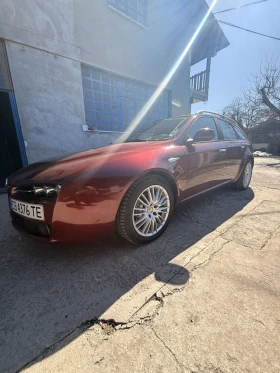 Alfa Romeo 159 sportwagon JTDM - 3500 € / 6845.40 лв. - 52480147 3 | Car24.bg Alfa Romeo 159 sportwagon JTDM - 3500 € / 6845.40 лв. - 52480147 3