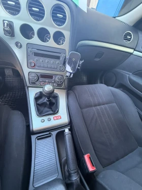 Alfa Romeo 159 sportwagon JTDM - 3500 € / 6845.40 лв. - 52480147 11 | Car24.bg Alfa Romeo 159 sportwagon JTDM - 3500 € / 6845.40 лв. - 52480147 11