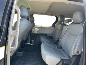 Toyota Sienna undefined | Auto.bg — изображение 8 Toyota Sienna undefined | Auto.bg — изображение 8