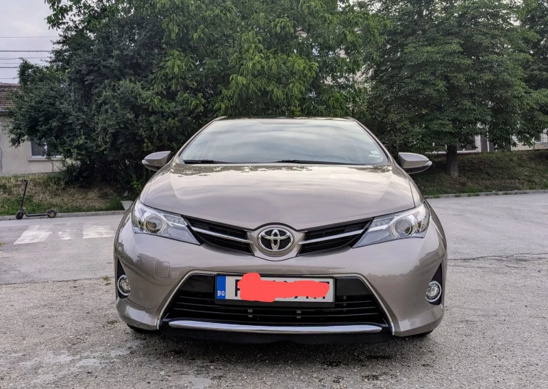 Toyota Auris 1329 - 9970 € / 19499.63 лв. - 44797965 1 | Car24.bg Toyota Auris 1329 - 9970 € / 19499.63 лв. - 44797965 1