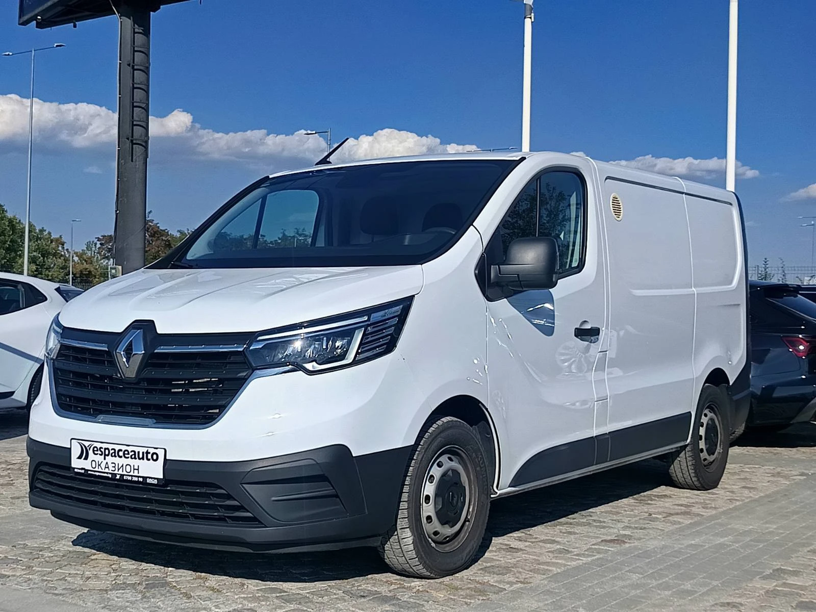 Renault Trafic 2.0dCi/ 110к.с./L1H1 | Auto.bg — изображение 1 Renault Trafic 2.0dCi/ 110к.с./L1H1 | Auto.bg — изображение 1