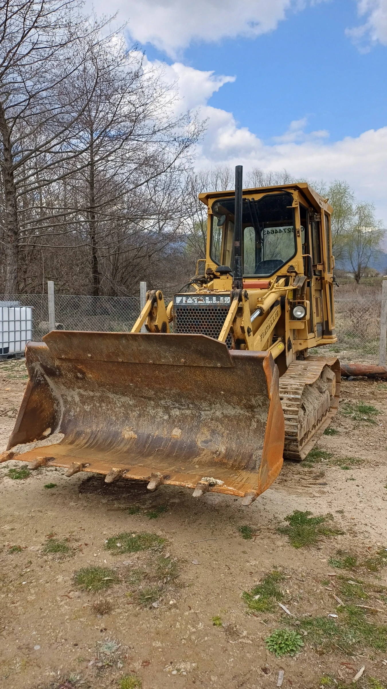 Челен товарач Atlas undefined | Auto.bg — изображение 1 Челен товарач Atlas undefined | Auto.bg — изображение 1