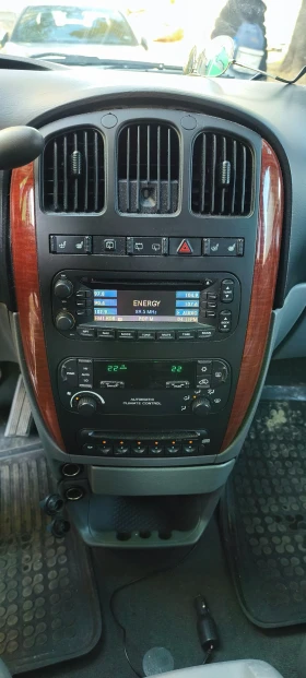 Chrysler Gr.voyager Stow 'n Go Limited - 2450 € - 29431360 14 | Car24.bg Chrysler Gr.voyager Stow 'n Go Limited - 2450 € - 29431360 14