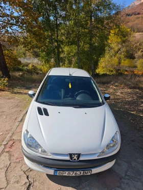 Peugeot 206 1.1I РЕГИСТРИРАН - 1200 € - 38614321 2 | Car24.bg Peugeot 206 1.1I РЕГИСТРИРАН - 1200 € - 38614321 2