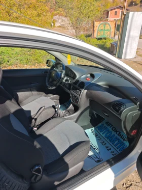 Peugeot 206 1.1I РЕГИСТРИРАН - 1200 € - 38614321 10 | Car24.bg Peugeot 206 1.1I РЕГИСТРИРАН - 1200 € - 38614321 10