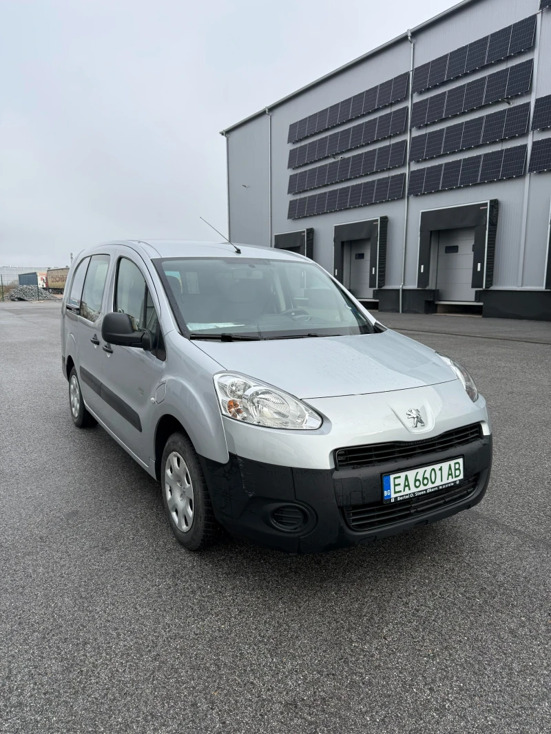 Peugeot Partner Peugeot Partner Electric - 15000 лв. / 7669.38 € - 19246160 1 | Car24.bg Peugeot Partner Peugeot Partner Electric - 15000 лв. / 7669.38 € - 19246160 1
