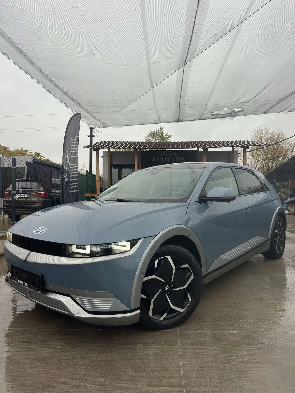 Hyundai Ioniq 5 72.6KWh/UNIQ/ГАРАНЦИЯ/360/HEADUP/BOSE/SOH100%/PANO | Auto.bg — изображение 1 Hyundai Ioniq 5 72.6KWh/UNIQ/ГАРАНЦИЯ/360/HEADUP/BOSE/SOH100%/PANO | Auto.bg — изображение 1
