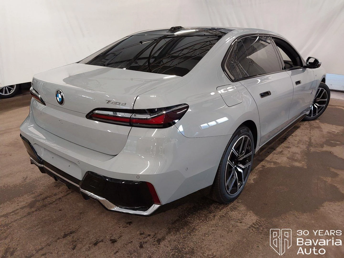 BMW 740 d xDrive M Sport Paket Sportautomatic - изображение 3 | Auto.bg BMW 740 d xDrive M Sport Paket Sportautomatic - изображение 3