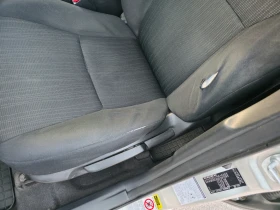 Toyota Auris undefined | Auto.bg — изображение 12 Toyota Auris undefined | Auto.bg — изображение 12