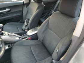 Toyota Auris undefined | Auto.bg — изображение 11 Toyota Auris undefined | Auto.bg — изображение 11