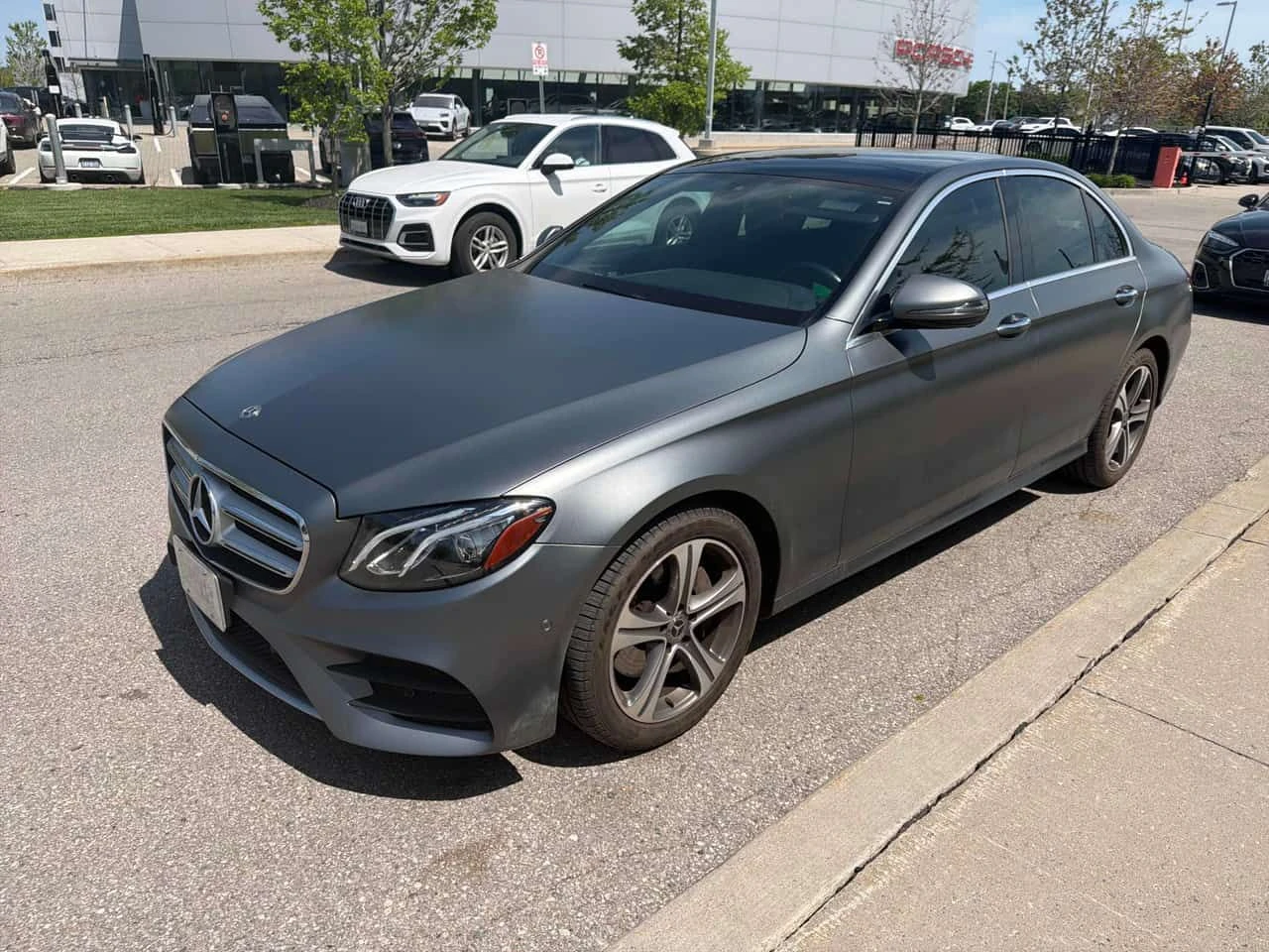 Mercedes-Benz E 300 * CARFAX * BURMESTER * FULL DIGITAL * | Auto.bg — изображение 1 Mercedes-Benz E 300 * CARFAX * BURMESTER * FULL DIGITAL * | Auto.bg — изображение 1
