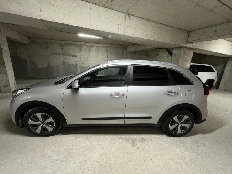 Kia Niro - 11000 € - 51629859 1 | Car24.bg Kia Niro - 11000 € - 51629859 1