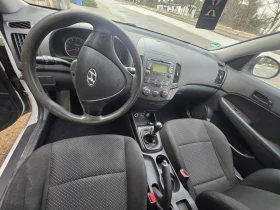 Hyundai I30 - 1999 € / 3909.70 лв. - 81584576 14 | Car24.bg Hyundai I30 - 1999 € / 3909.70 лв. - 81584576 14