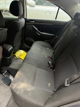 Toyota Avensis 2.2 D-4D 150 коня 6 скорости - 11 € - 22604459 5 | Car24.bg Toyota Avensis 2.2 D-4D 150 коня 6 скорости - 11 € - 22604459 5