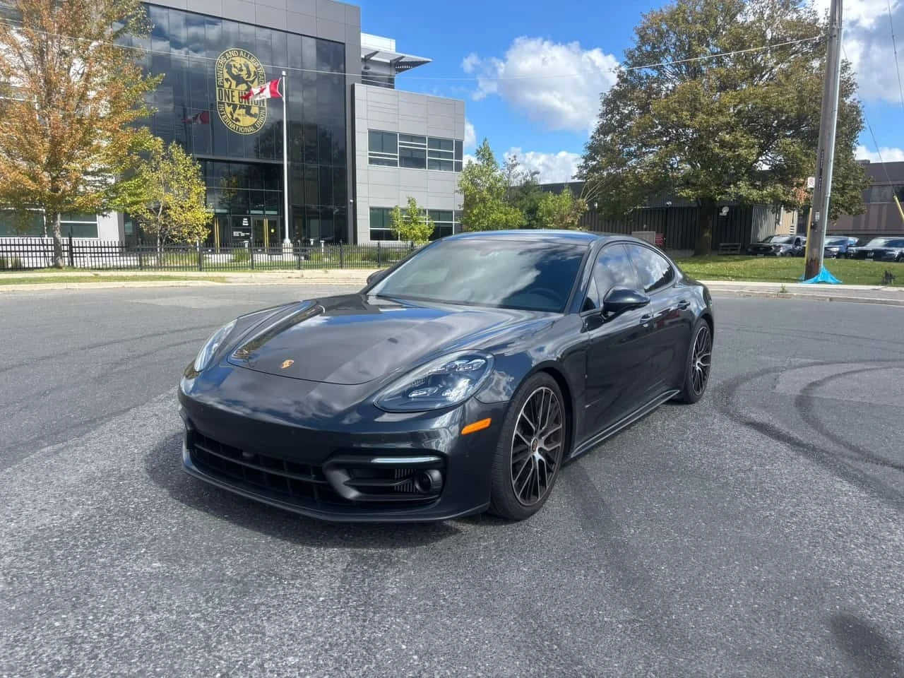 Porsche Panamera 4 AWD / Burmester / 360 / Carfax | Auto.bg — изображение 1 Porsche Panamera 4 AWD / Burmester / 360 / Carfax | Auto.bg — изображение 1