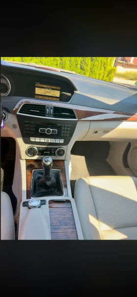 Mercedes-Benz C 200 - 6500 € - 54040677 12 | Car24.bg Mercedes-Benz C 200 - 6500 € - 54040677 12