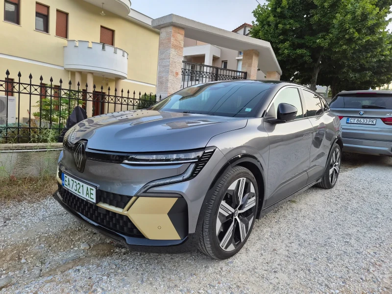 Renault Megane Renault Megane EV60/ ICONIC/ 360/Harman Cardon - 25250 € - 66958677 1 | Car24.bg Renault Megane Renault Megane EV60/ ICONIC/ 360/Harman Cardon - 25250 € - 66958677 1