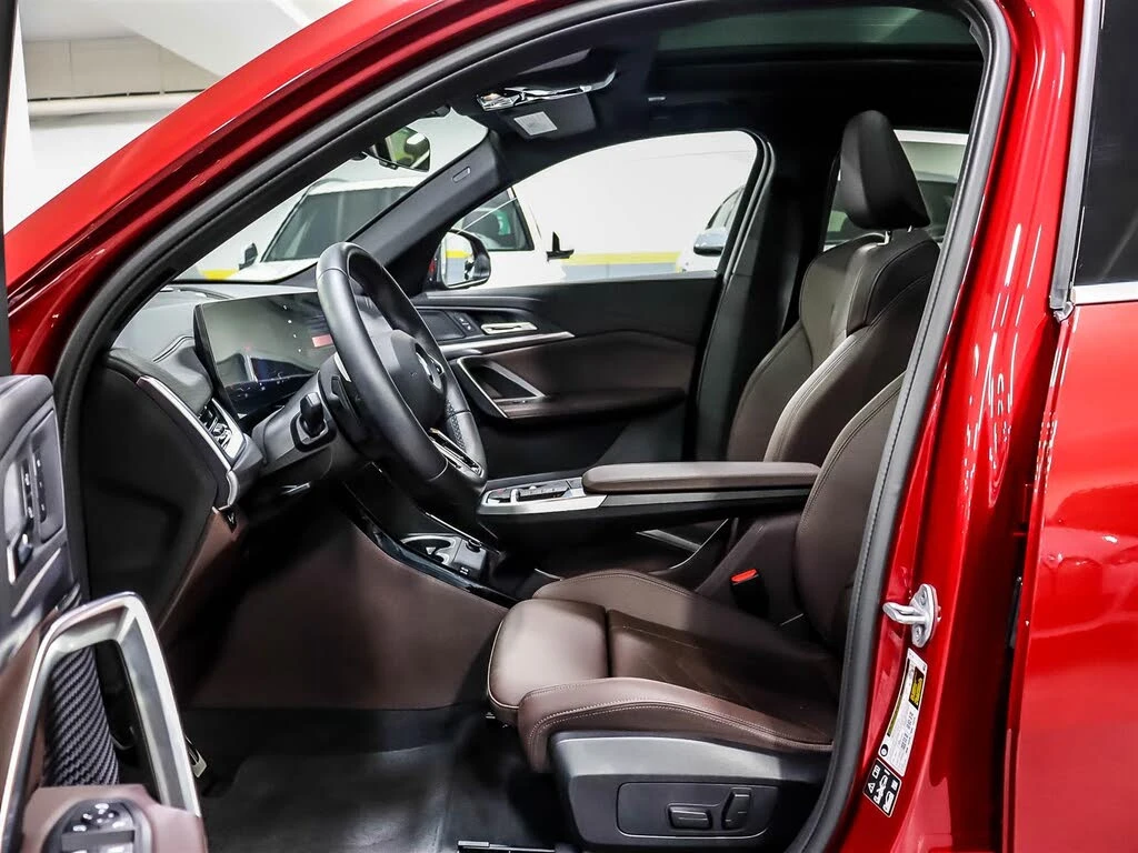 BMW X2 XDRIVE * CAMERA * ПОДГРЕВ * PANO * CARPLAY * LED - изображение 6 | Auto.bg BMW X2 XDRIVE * CAMERA * ПОДГРЕВ * PANO * CARPLAY * LED - изображение 6