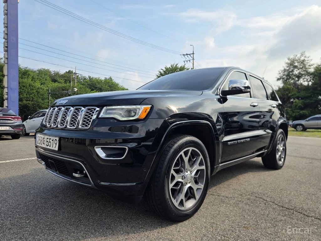 Jeep Grand cherokee 3.6* V6* 8ZF* OVERLAND* ДИСТРОНИК* ОБДУХВАНЕ* КАМЕ | Auto.bg — изображение 1 Jeep Grand cherokee 3.6* V6* 8ZF* OVERLAND* ДИСТРОНИК* ОБДУХВАНЕ* КАМЕ | Auto.bg — изображение 1