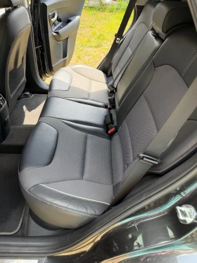 Kia Niro 64kWh 45940km, налична в България | Auto.bg — изображение 11 Kia Niro 64kWh 45940km, налична в България | Auto.bg — изображение 11