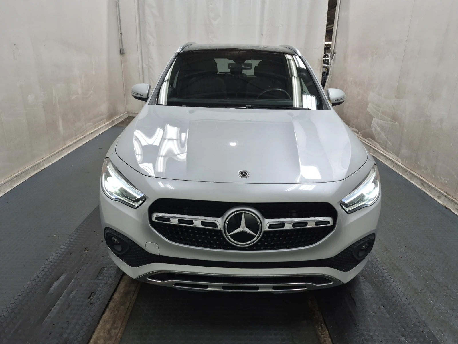 Mercedes-Benz GLA 250 4MATIC * CARFAX * БЕЗ ПЪРВОНАЧАЛНА ВНОСКА - изображение 2 | Auto.bg Mercedes-Benz GLA 250 4MATIC * CARFAX * БЕЗ ПЪРВОНАЧАЛНА ВНОСКА - изображение 2