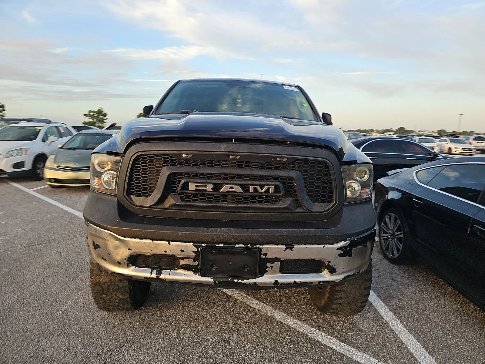 Dodge RAM 1500 SLT Crew Cab Short Bed - изображение 5 | Auto.bg Dodge RAM 1500 SLT Crew Cab Short Bed - изображение 5