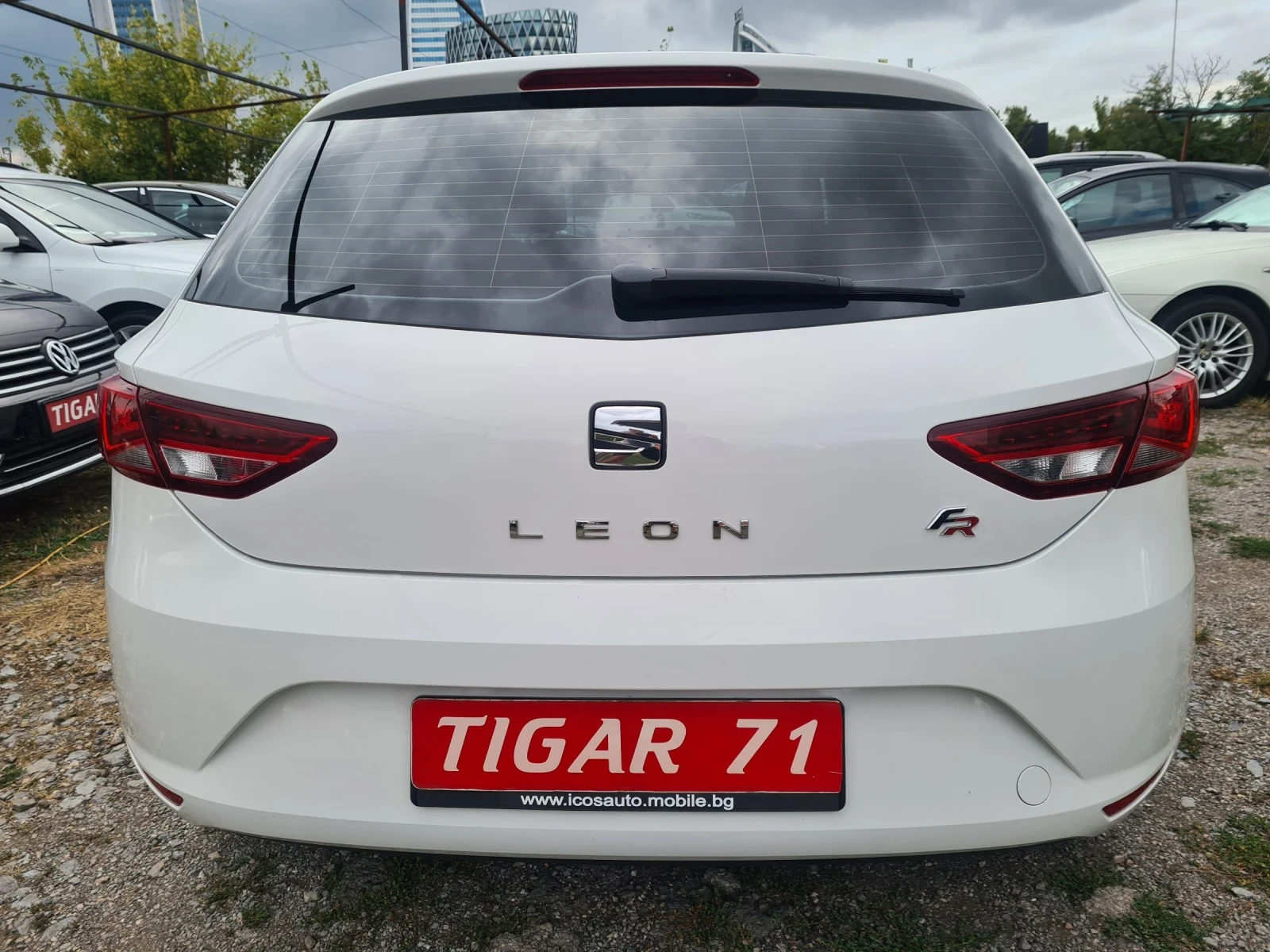 Seat Leon 1.6TDi 105p.s  - изображение 6 | Auto.bg Seat Leon 1.6TDi 105p.s  - изображение 6