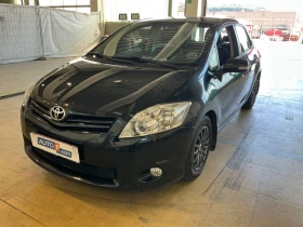 Снимка Toyota Auris