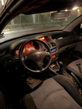 Peugeot 206 Cc кабриолет 1.6i - 700 € - 58182146 2 | Car24.bg Peugeot 206 Cc кабриолет 1.6i - 700 € - 58182146 2