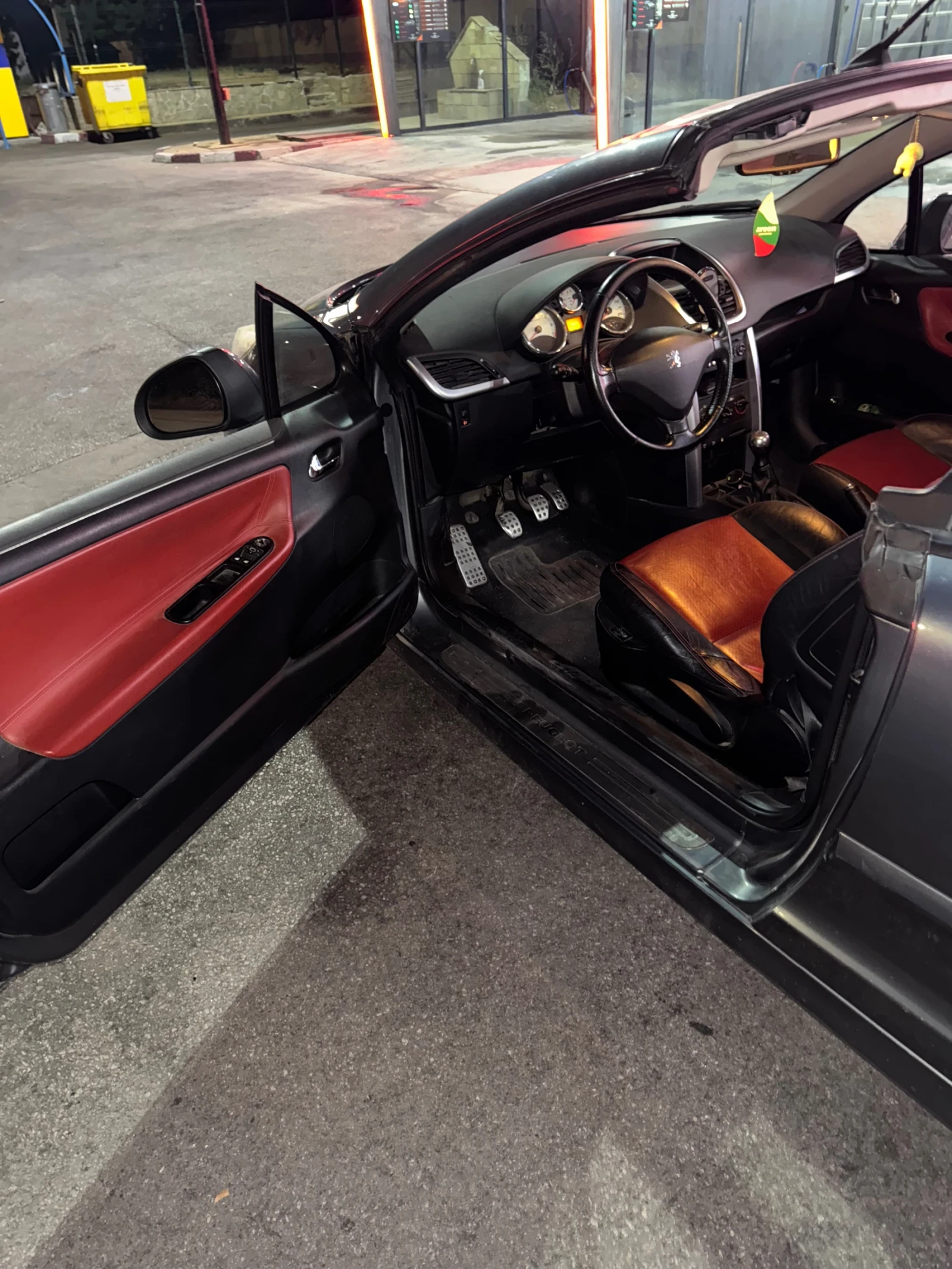 Peugeot 207 Pejo 207cc turbo + stage1 + inteik - изображение 6 | Auto.bg Peugeot 207 Pejo 207cc turbo + stage1 + inteik - изображение 6