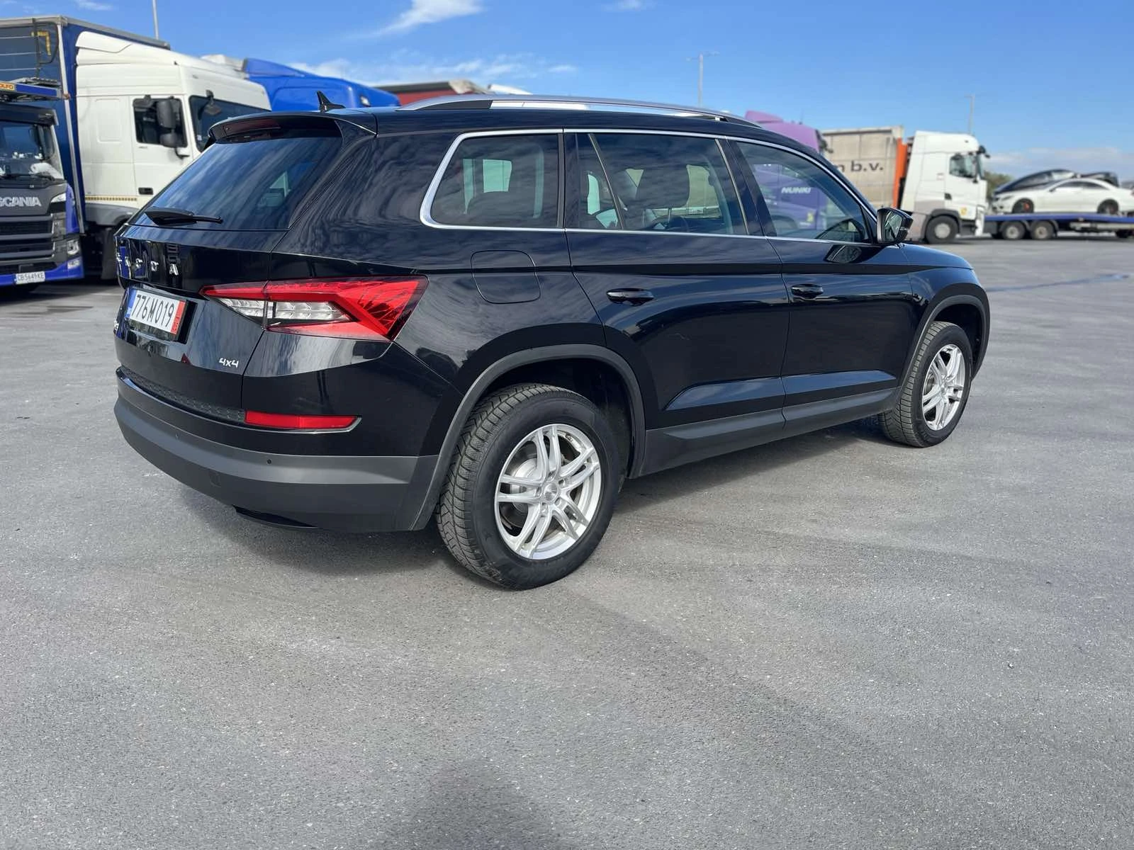 Skoda Kodiaq 2.0 TDI 4x4 200hp  - изображение 6 | Auto.bg Skoda Kodiaq 2.0 TDI 4x4 200hp  - изображение 6
