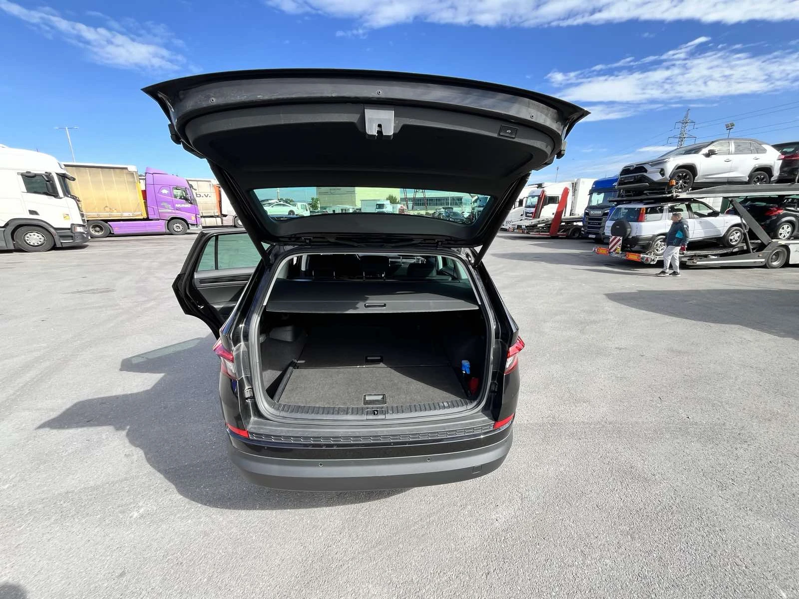 Skoda Kodiaq 2.0 TDI 4x4 200hp  - изображение 9 | Auto.bg Skoda Kodiaq 2.0 TDI 4x4 200hp  - изображение 9