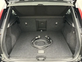 Volvo XC40 1.5 T4 R-Design Hybrid Auto Подгрев | Auto.bg — изображение 15 Volvo XC40 1.5 T4 R-Design Hybrid Auto Подгрев | Auto.bg — изображение 15